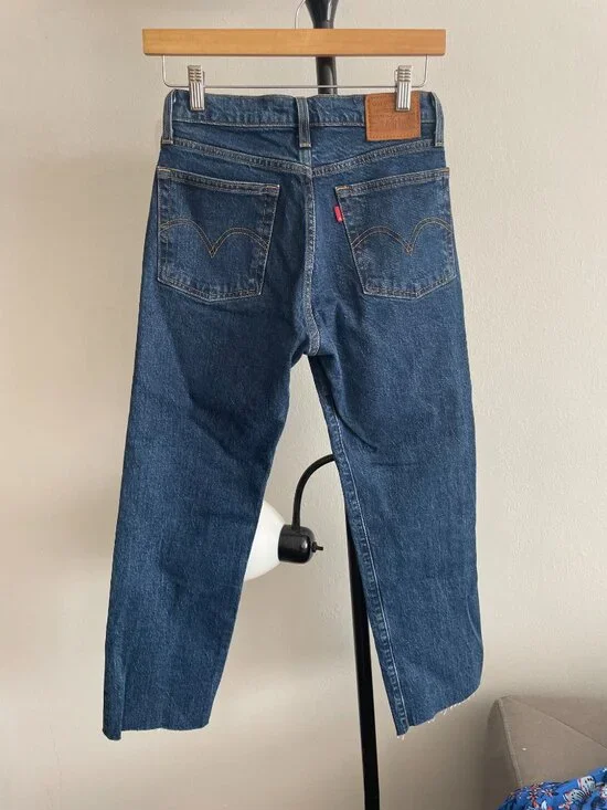 Levis Wedgie Straight - Picture 3 of 3